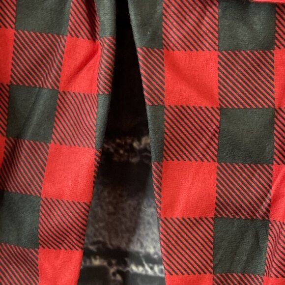 Just One You Boy's 2T By Carter’s Red Black 2-Piece Plaid Christmas Pajamas - Picture 4 of 9